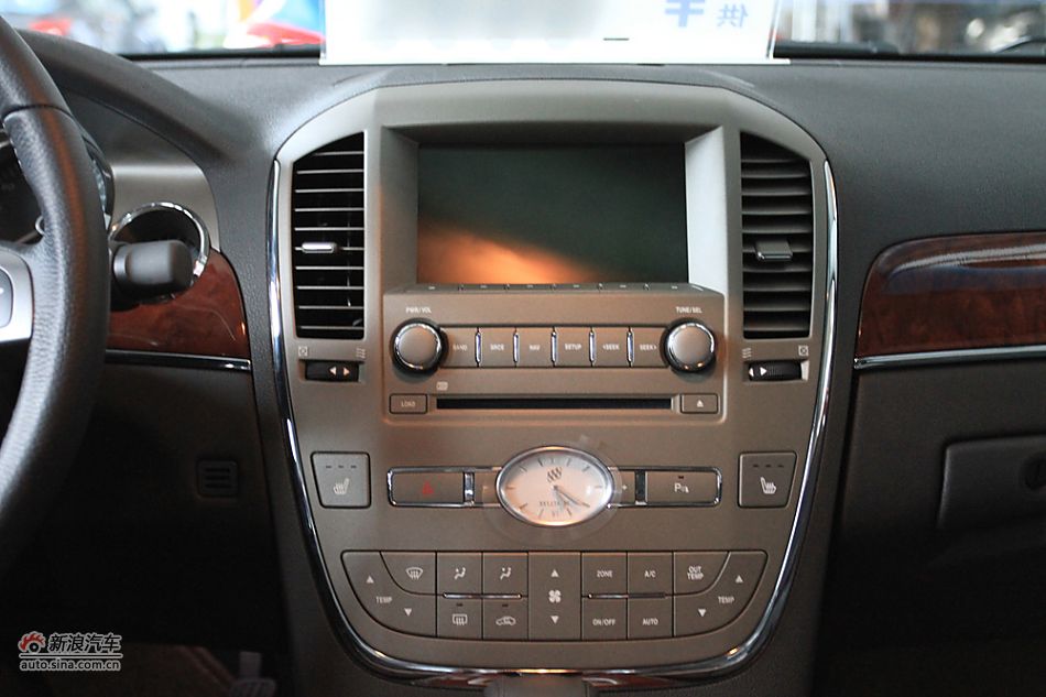 2011款林荫大道博鳌论坛纪念版