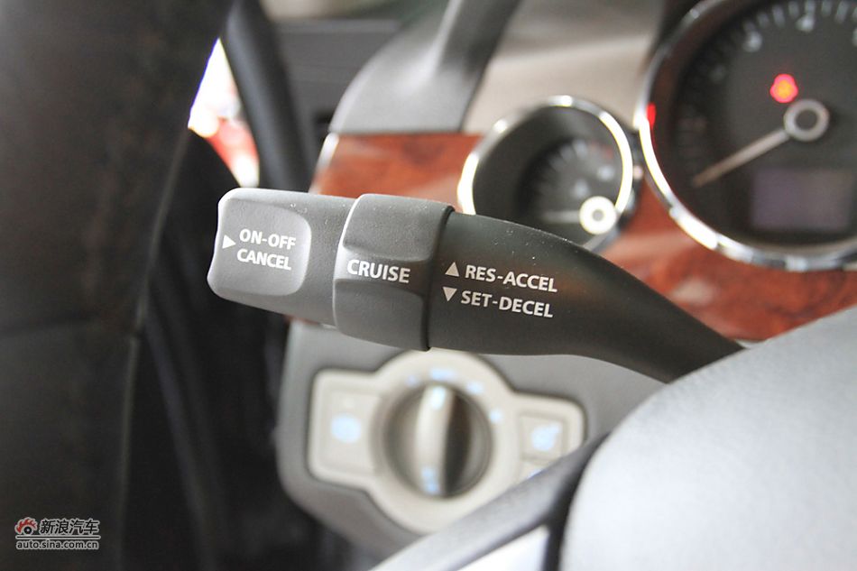 2011款林荫大道博鳌论坛纪念版