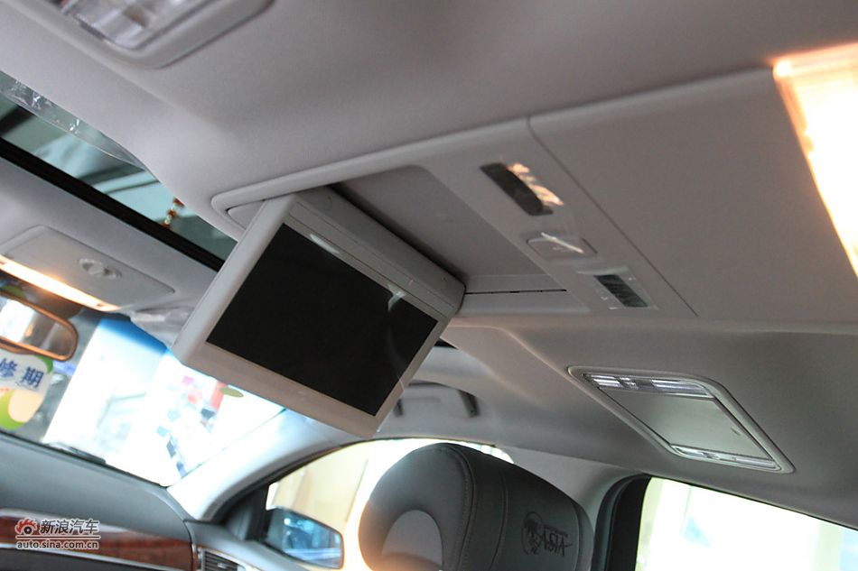 2011款林荫大道博鳌论坛纪念版