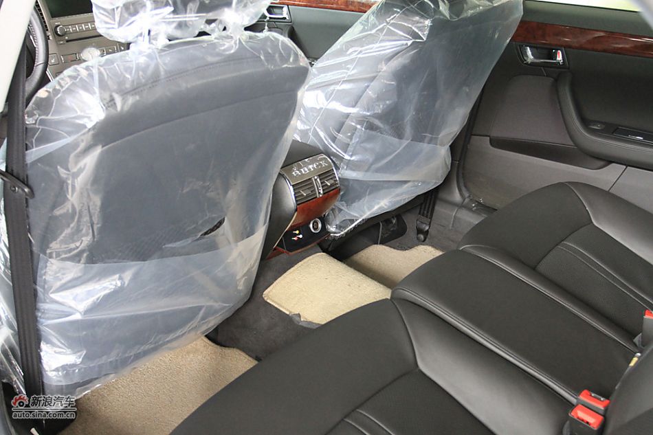 2011款林荫大道博鳌论坛纪念版