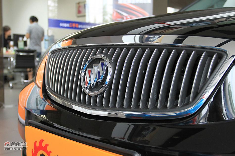 2011款林荫大道博鳌论坛纪念版