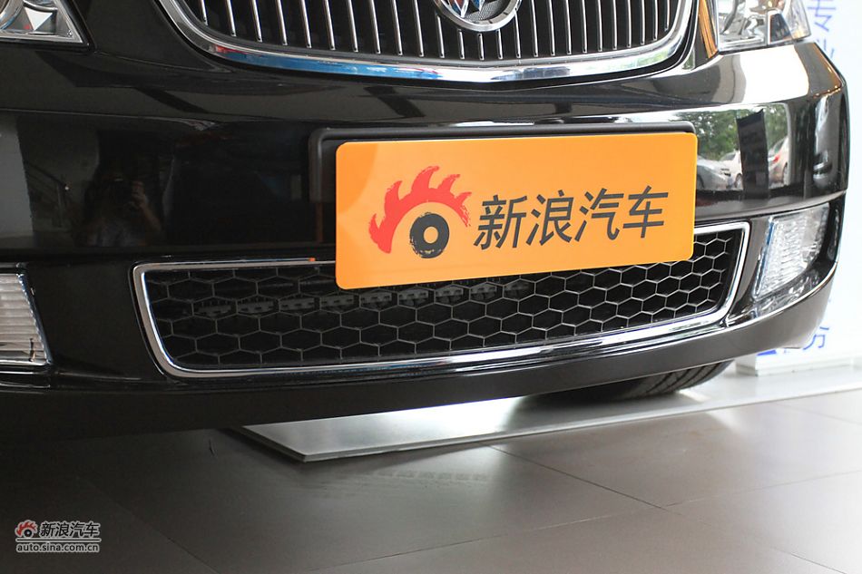 2011款林荫大道博鳌论坛纪念版