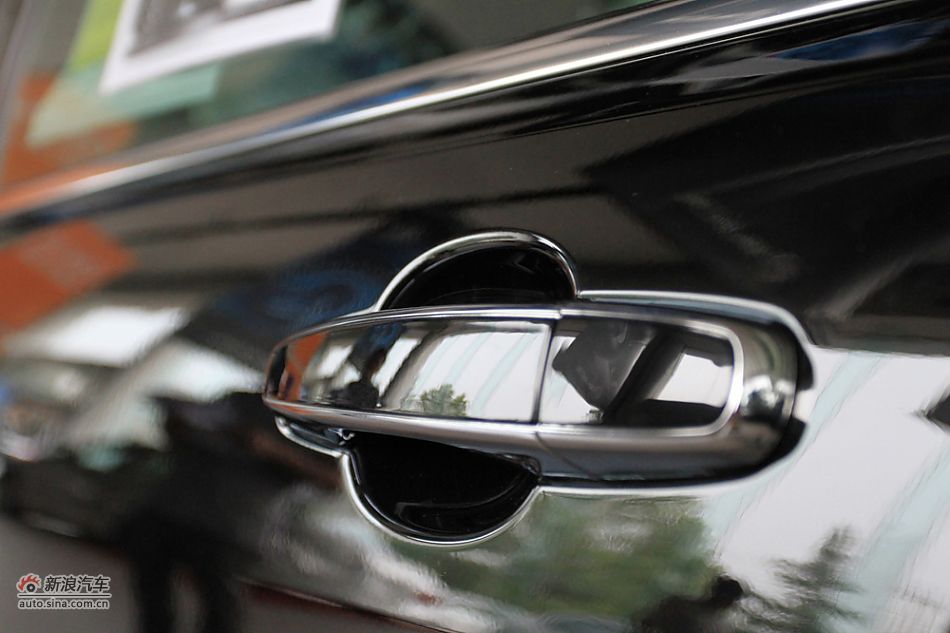 2011款林荫大道博鳌论坛纪念版