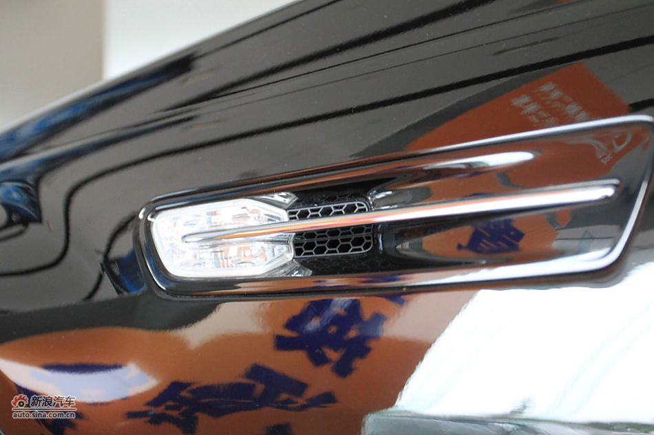 2011款林荫大道博鳌论坛纪念版