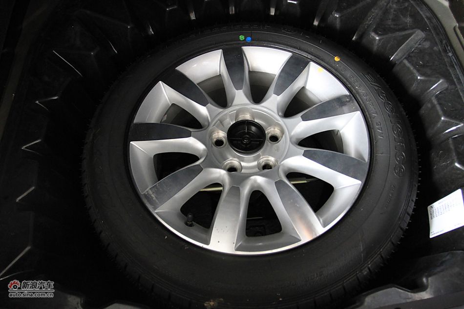 2011款林荫大道博鳌论坛纪念版