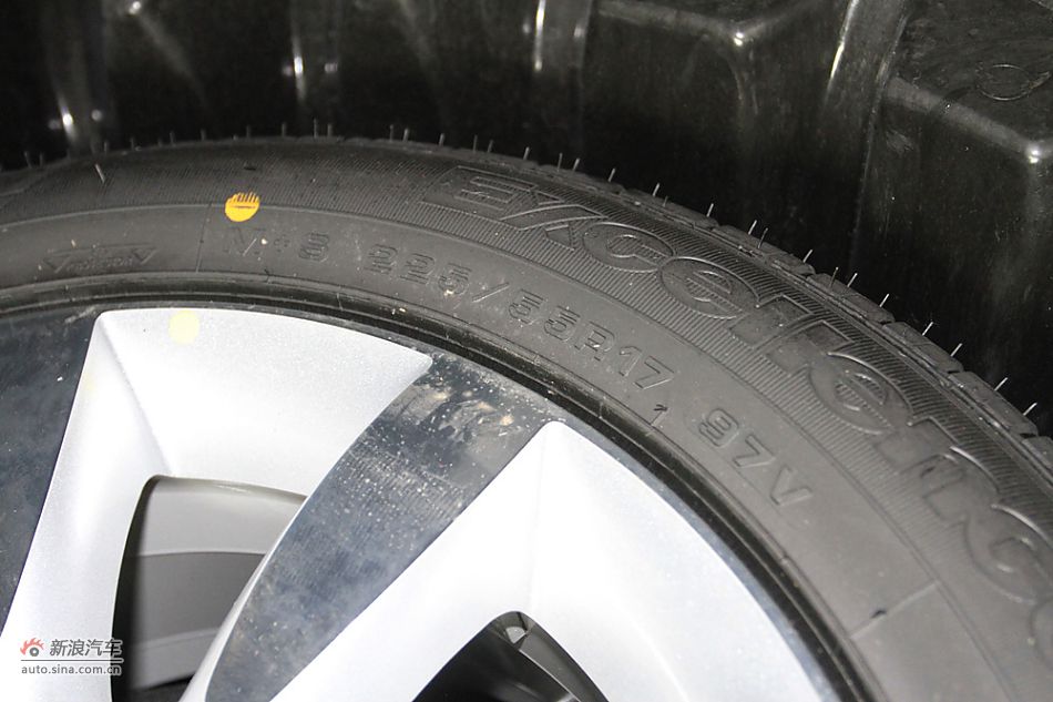 2011款林荫大道博鳌论坛纪念版