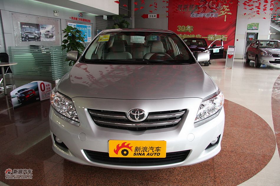 2010款卡罗拉GL-i 1.8AT 天窗版