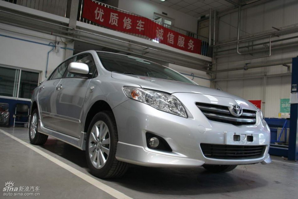 天津一汽丰田卡罗拉外观