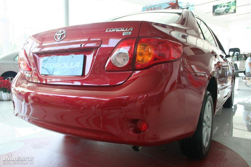天津一汽丰田卡罗拉外观