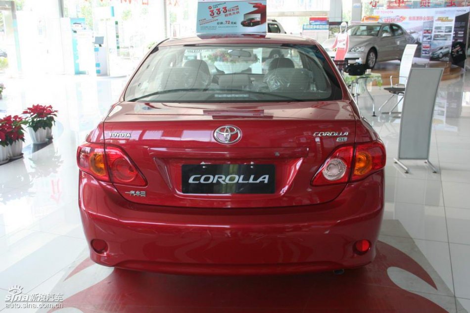 天津一汽丰田卡罗拉外观