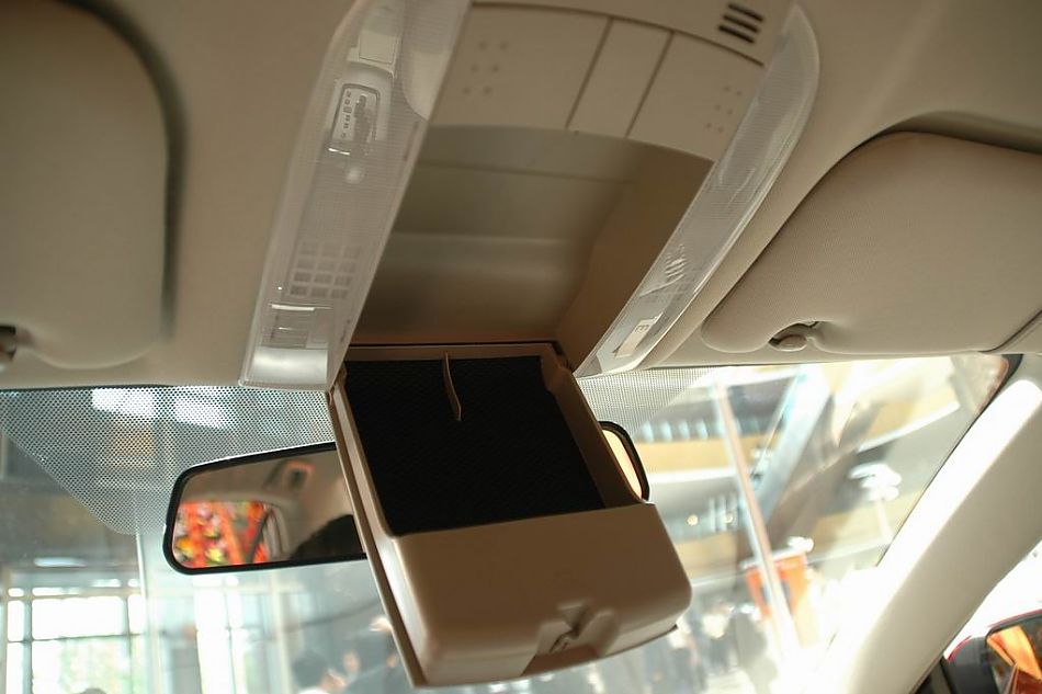 天津一汽丰田卡罗拉内饰