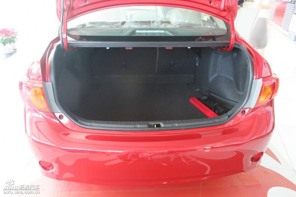 天津一汽丰田卡罗拉内饰