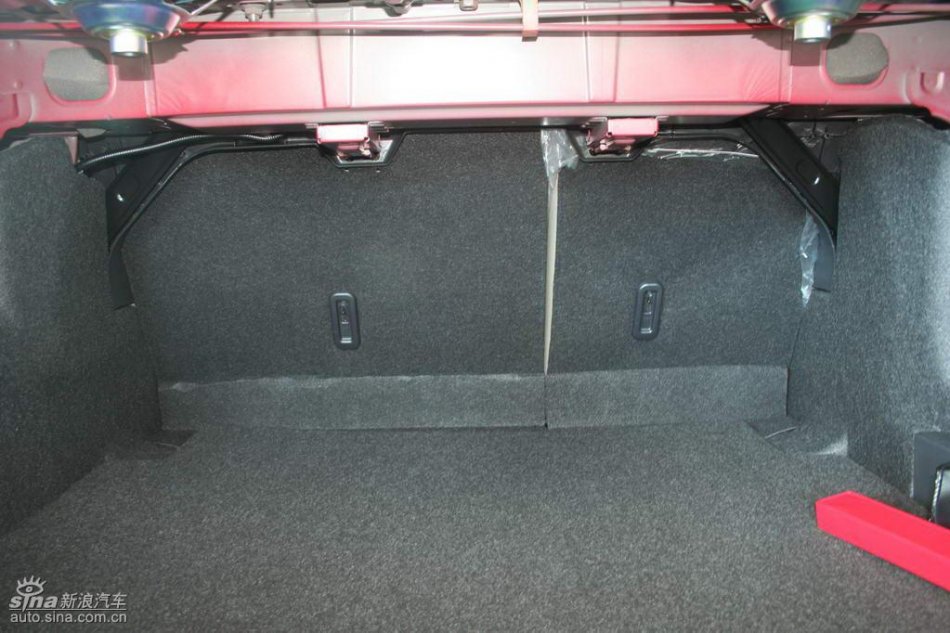 天津一汽丰田卡罗拉内饰