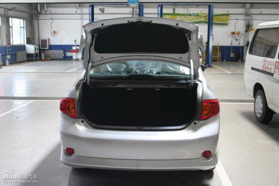 天津一汽丰田卡罗拉外观
