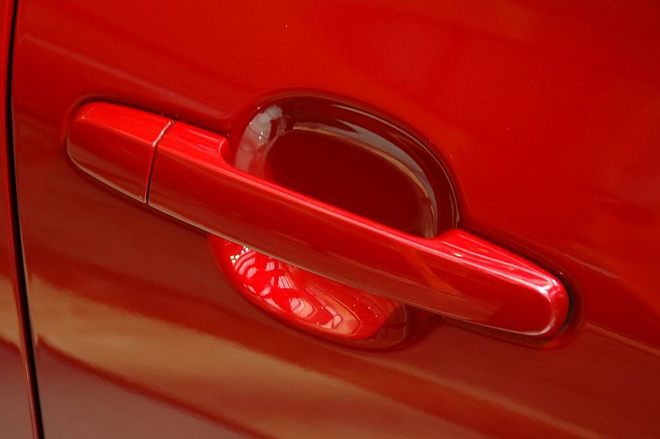 天津一汽丰田卡罗拉车门拉手