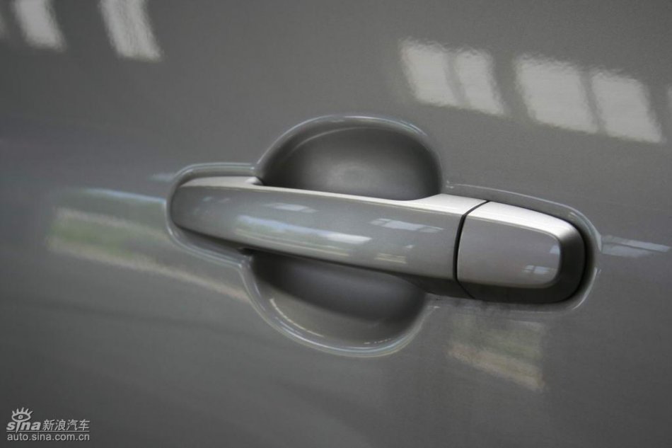 天津一汽丰田卡罗拉外观