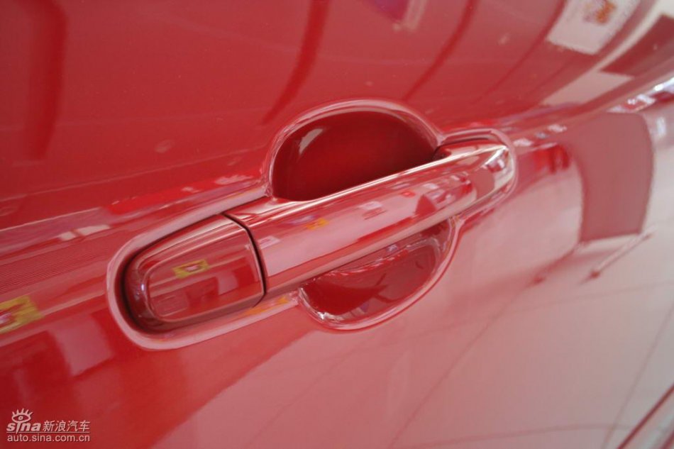 天津一汽丰田卡罗拉外观