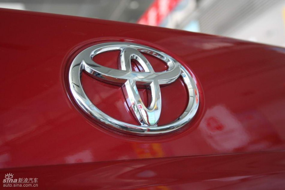 天津一汽丰田卡罗拉外观