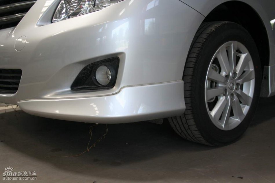 天津一汽丰田卡罗拉外观