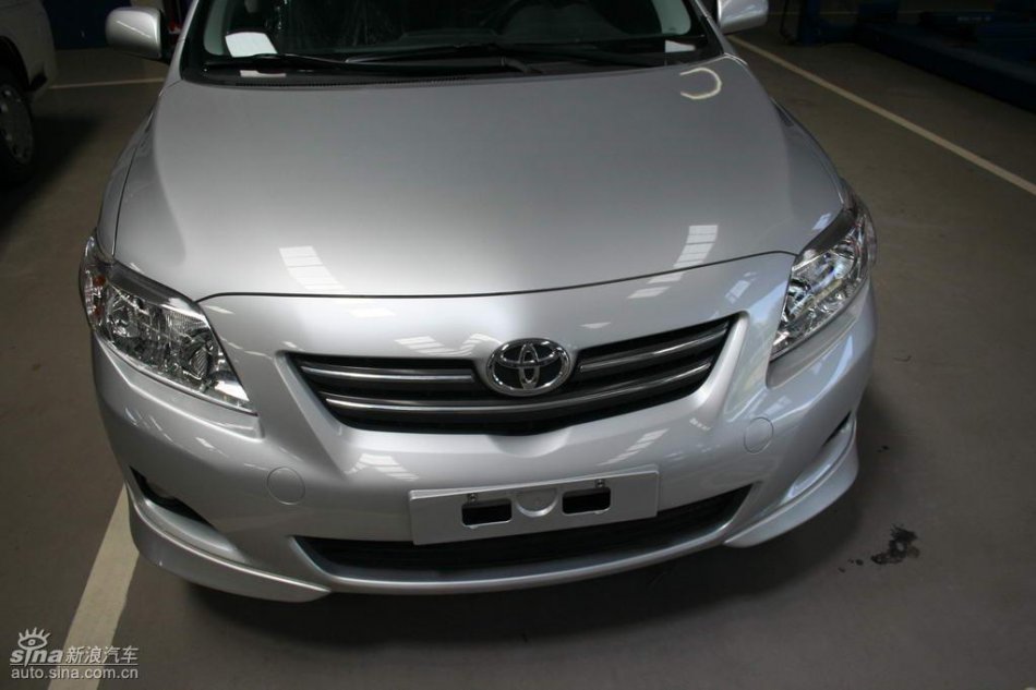 天津一汽丰田卡罗拉外观