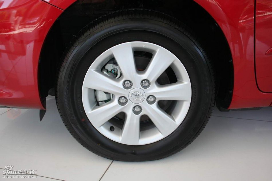 天津一汽丰田卡罗拉外观