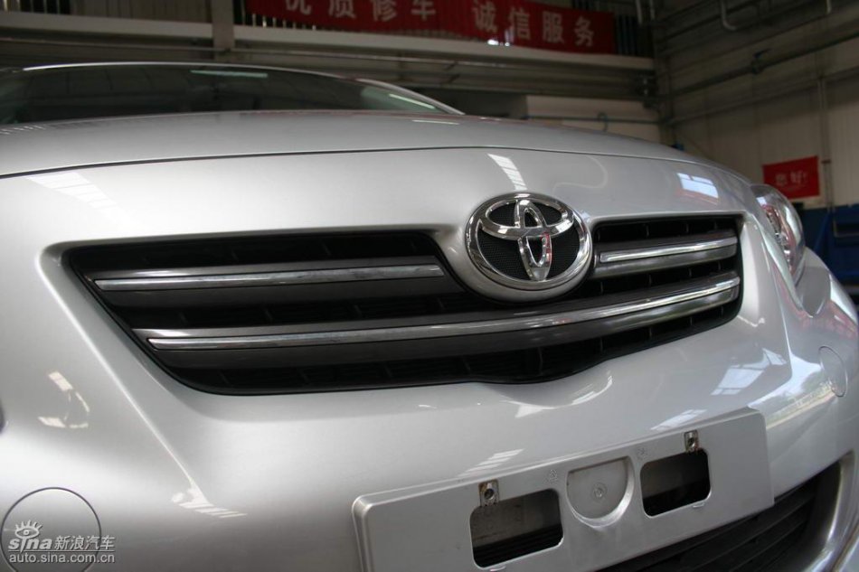 天津一汽丰田卡罗拉外观