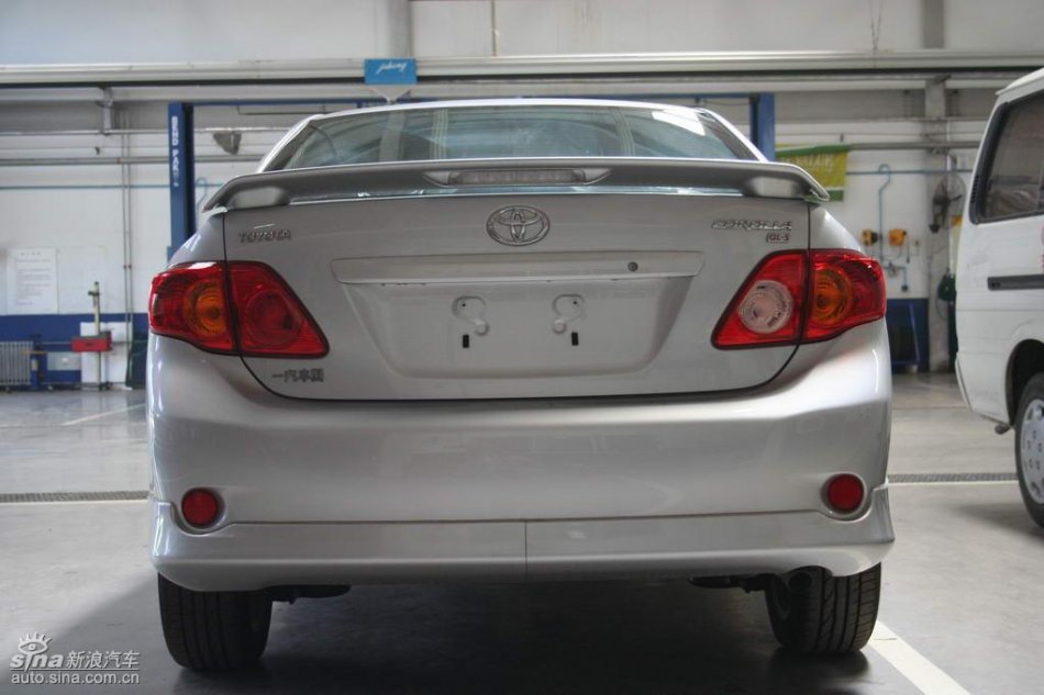 天津一汽丰田卡罗拉外观