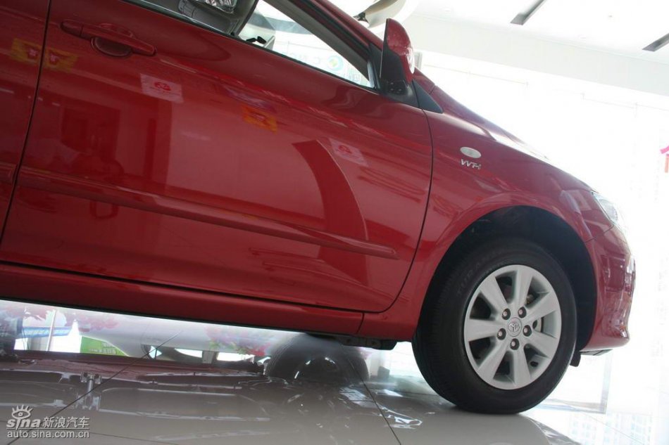 天津一汽丰田卡罗拉外观