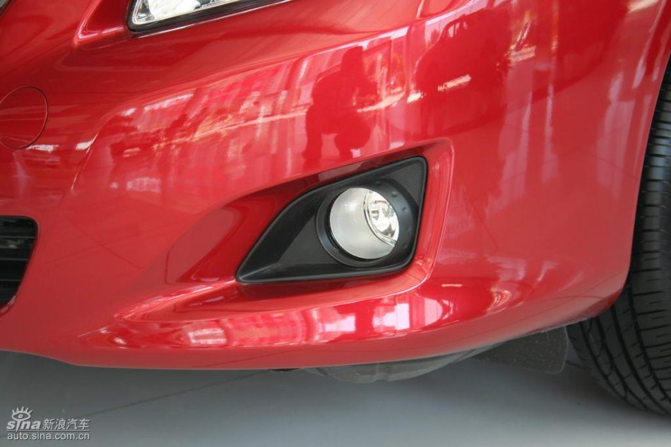 天津一汽丰田卡罗拉外观