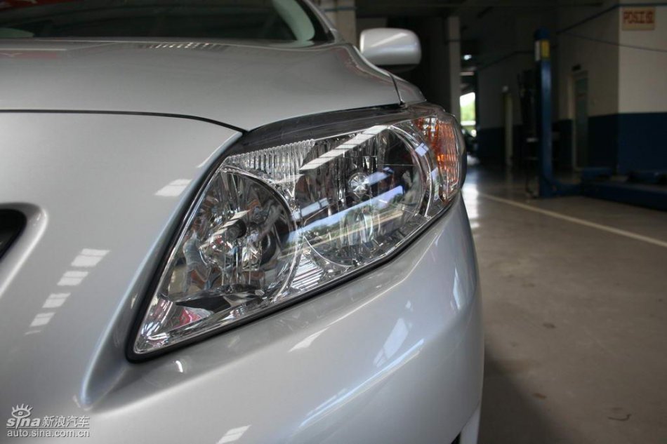 天津一汽丰田卡罗拉外观