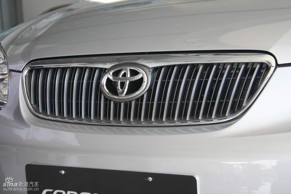 天津一汽丰田卡罗拉外观