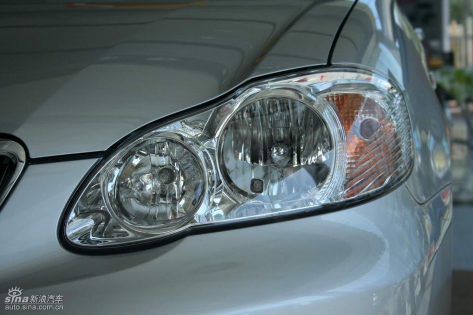 天津一汽丰田卡罗拉外观