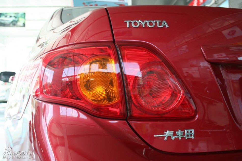 天津一汽丰田卡罗拉外观