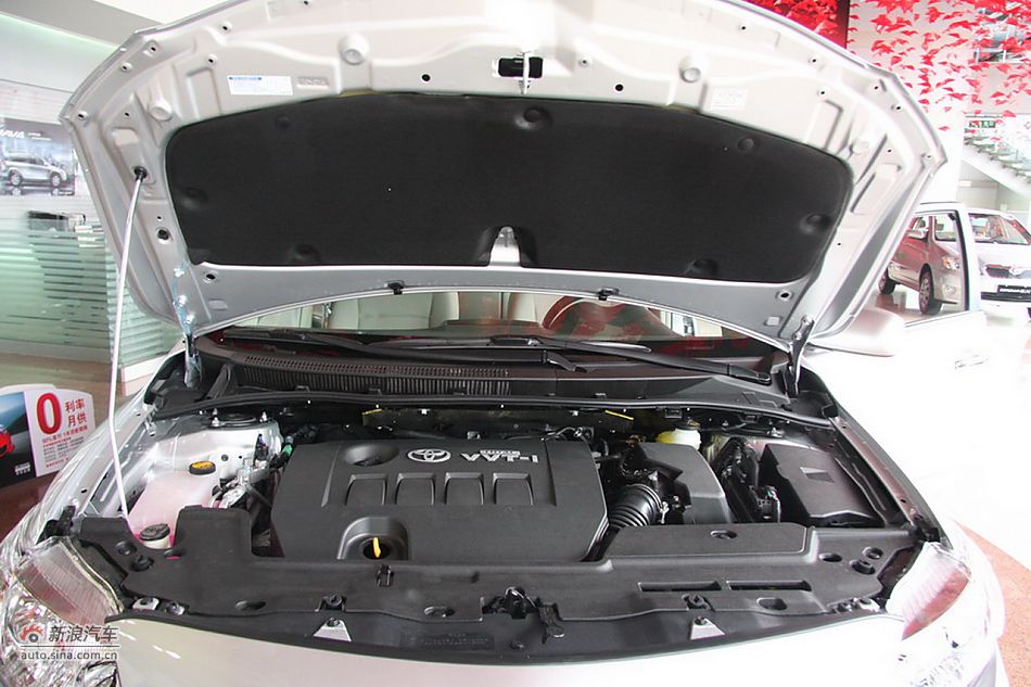 2010款卡罗拉GL-i 1.8AT 天窗版