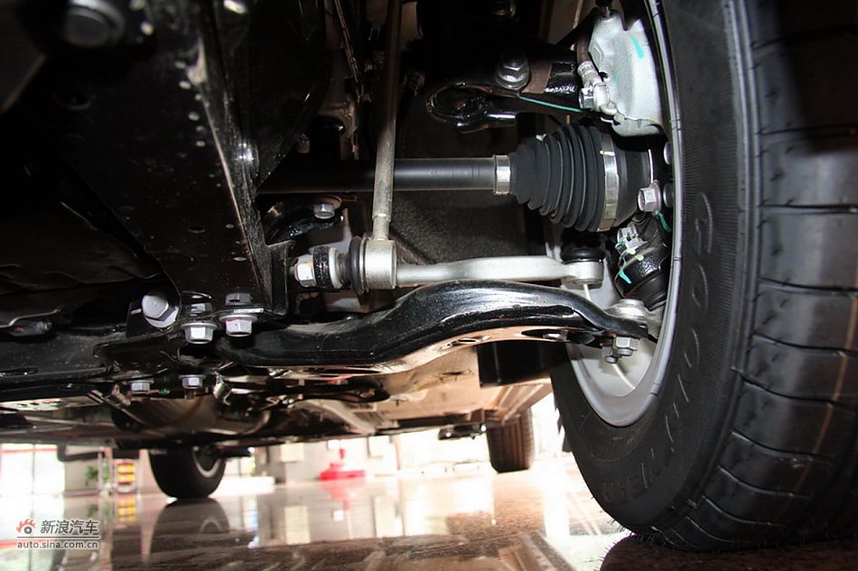 2010款卡罗拉GL 1.6AT 天窗版