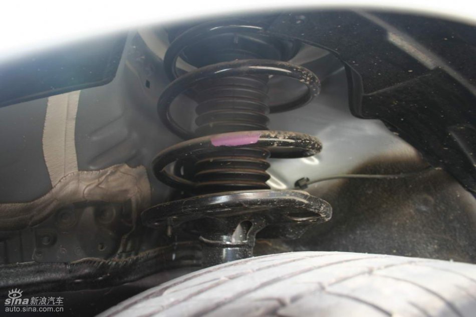 天津一汽丰田卡罗拉外观