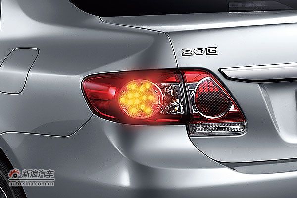 海外版卡罗拉外观图片