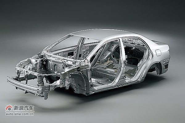 海外版卡罗拉外观图片