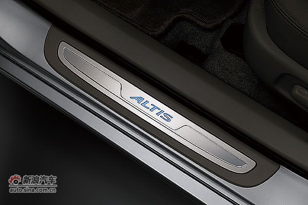 海外版卡罗拉内饰图片