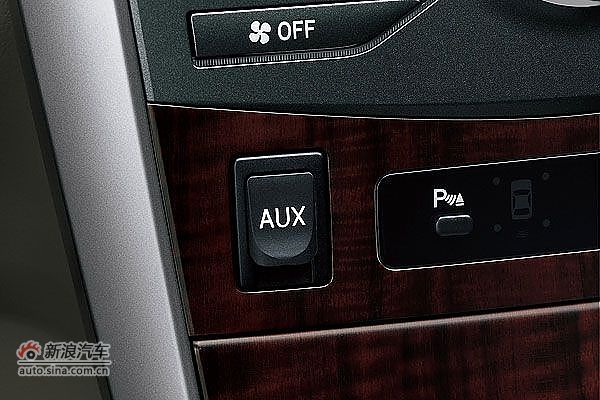 海外版卡罗拉内饰图片