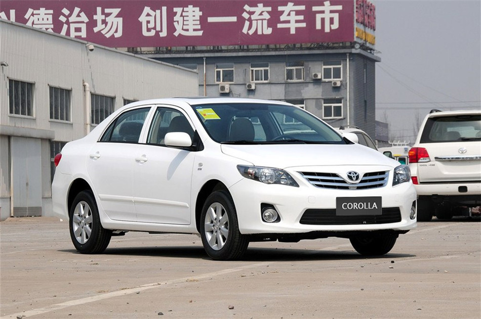 2013款卡罗拉特装版1.6L自动炫酷型GL