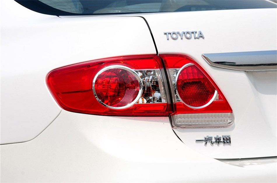 2013款卡罗拉特装版1.6L自动炫酷型GL