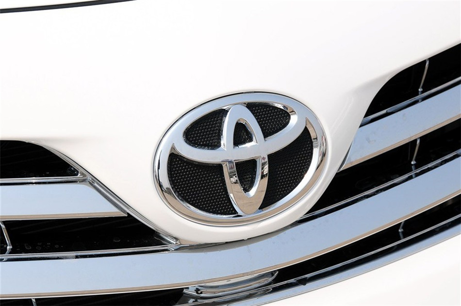 2013款卡罗拉特装版1.6L自动炫酷型GL