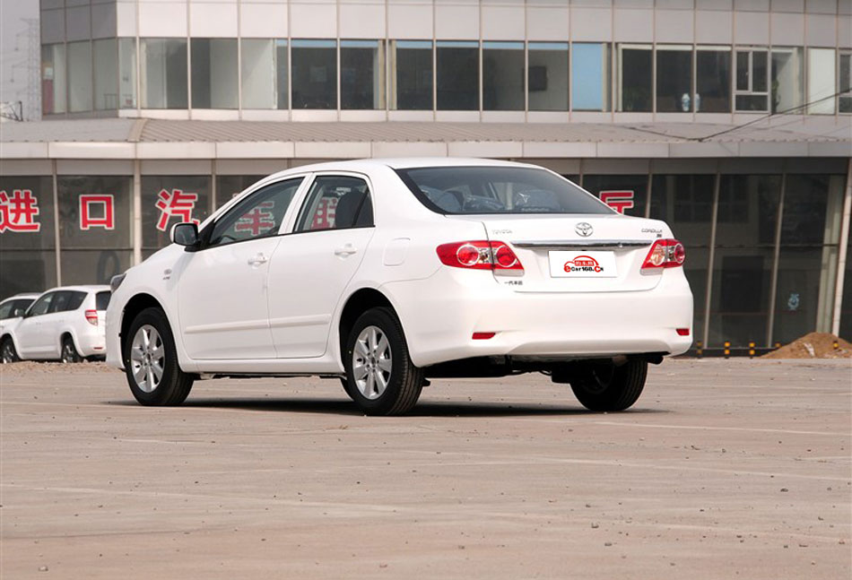 2013款卡罗拉特装版1.6L自动至酷型GL