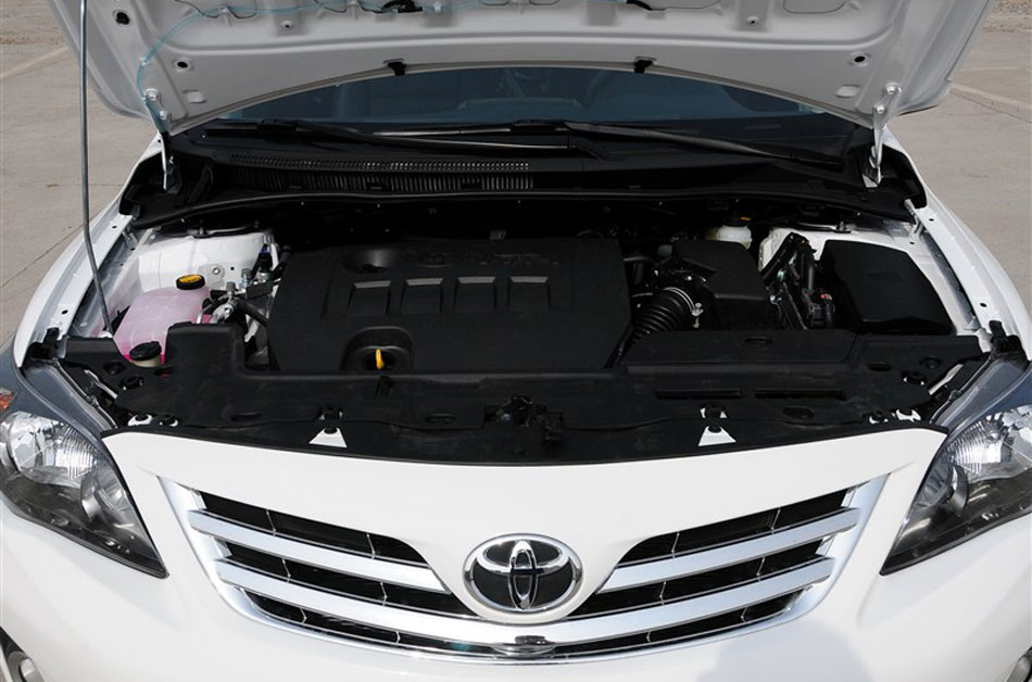 2013款卡罗拉特装版1.6L自动至酷型GL