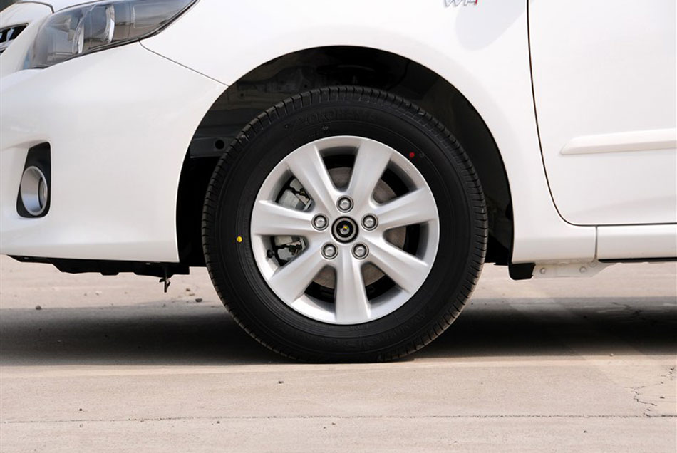 2013款卡罗拉特装版1.6L自动至酷型GL