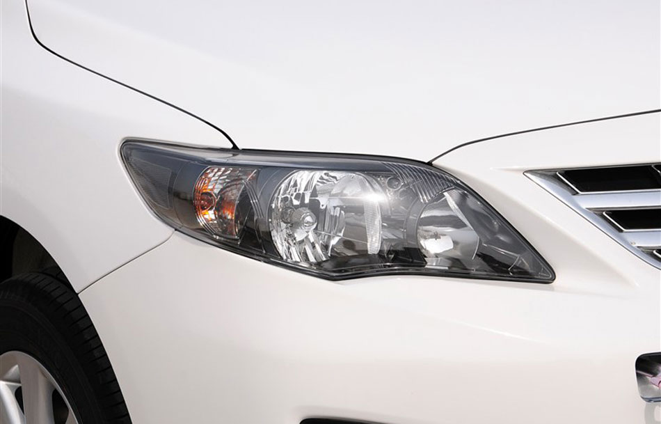 2013款卡罗拉特装版1.6L自动至酷型GL