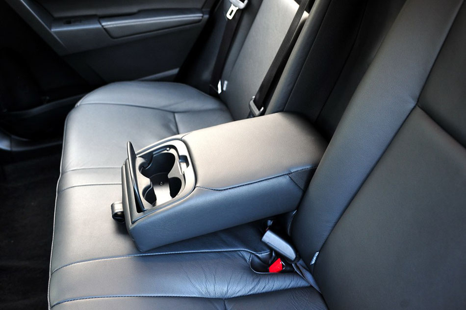 2014款 1.6L 手动GLX-i 座椅空间