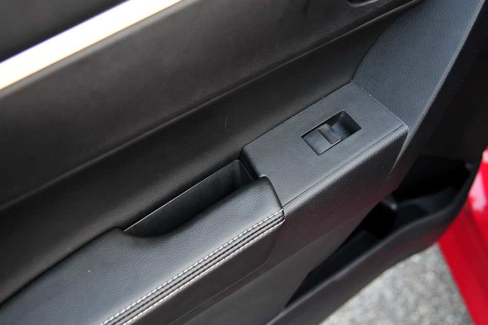 2014款 1.6L 手动GLX-i 座椅空间