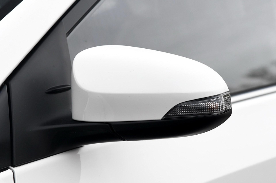 2018款 双擎 1.8L E-CVT智尚版 细节